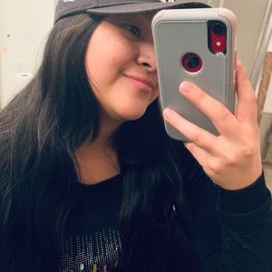 Meet your Posher, Edith